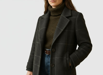 Elara– Klassieke Ruiten Wintermantel